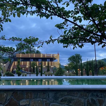 Hotel Restaurant Natyra E Qete Lezhë المظهر الخارجي الصورة