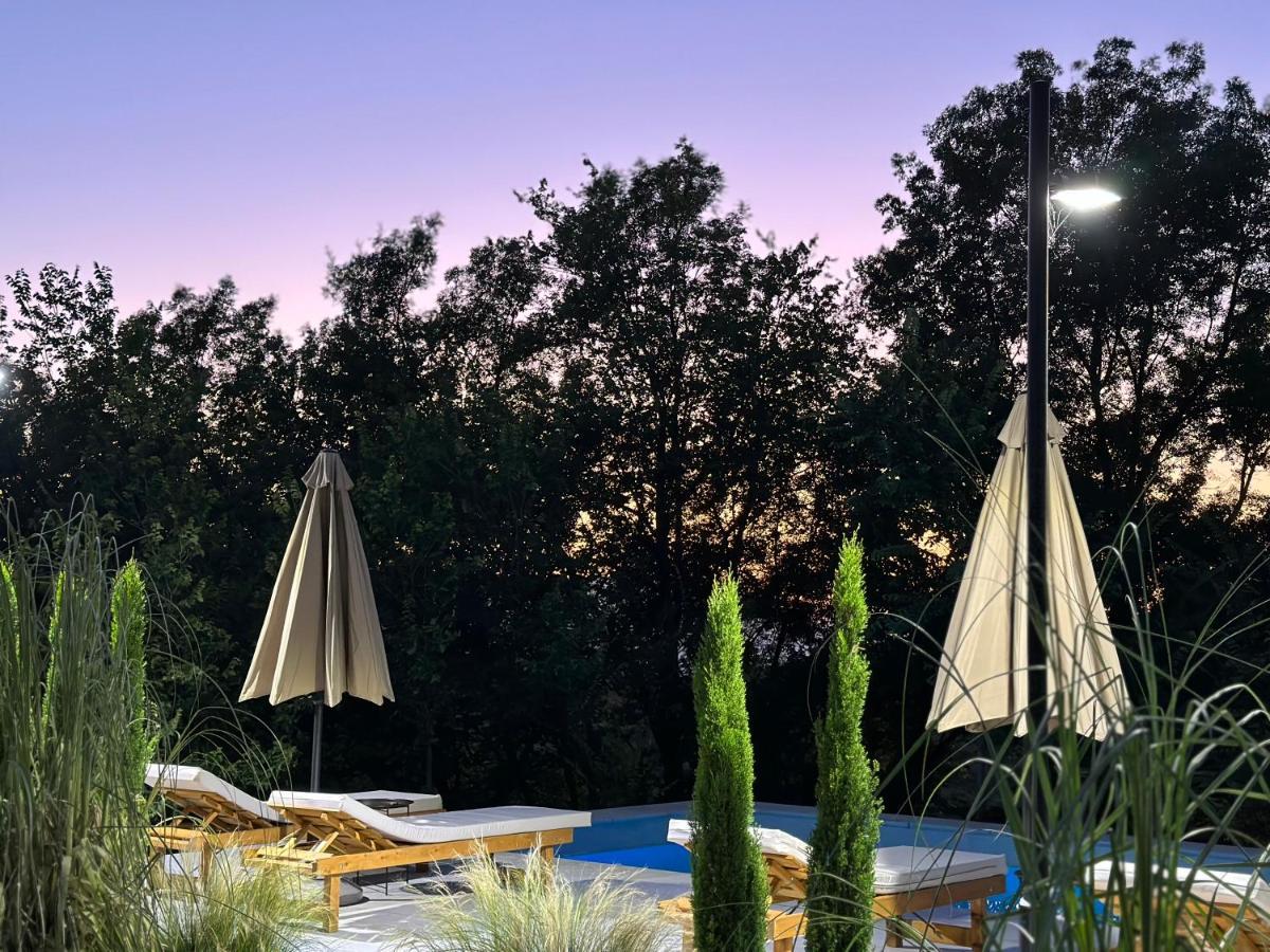 Hotel Restaurant Natyra E Qete Lezhë المظهر الخارجي الصورة