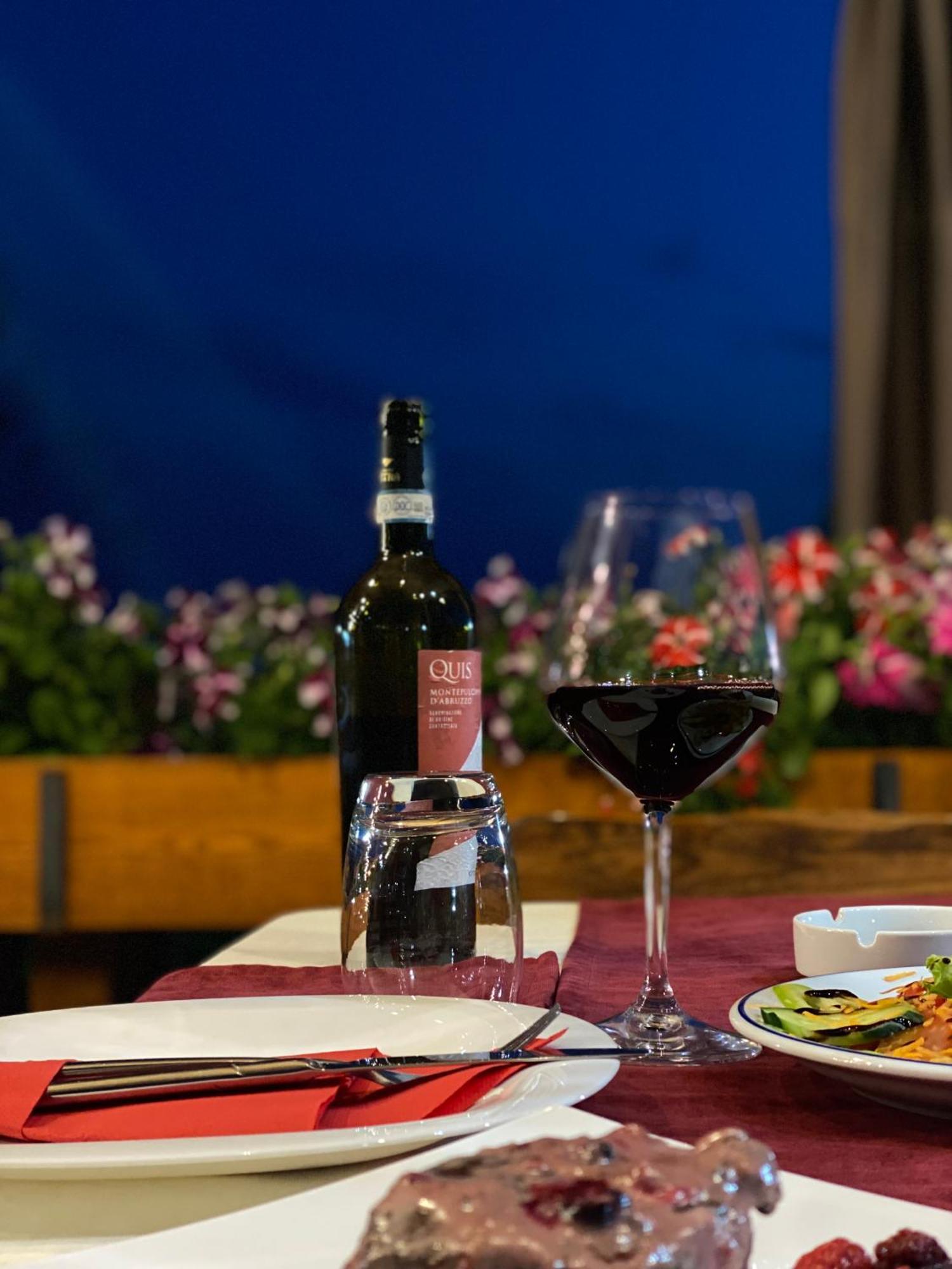 Hotel Restaurant Natyra E Qete Lezhë المظهر الخارجي الصورة